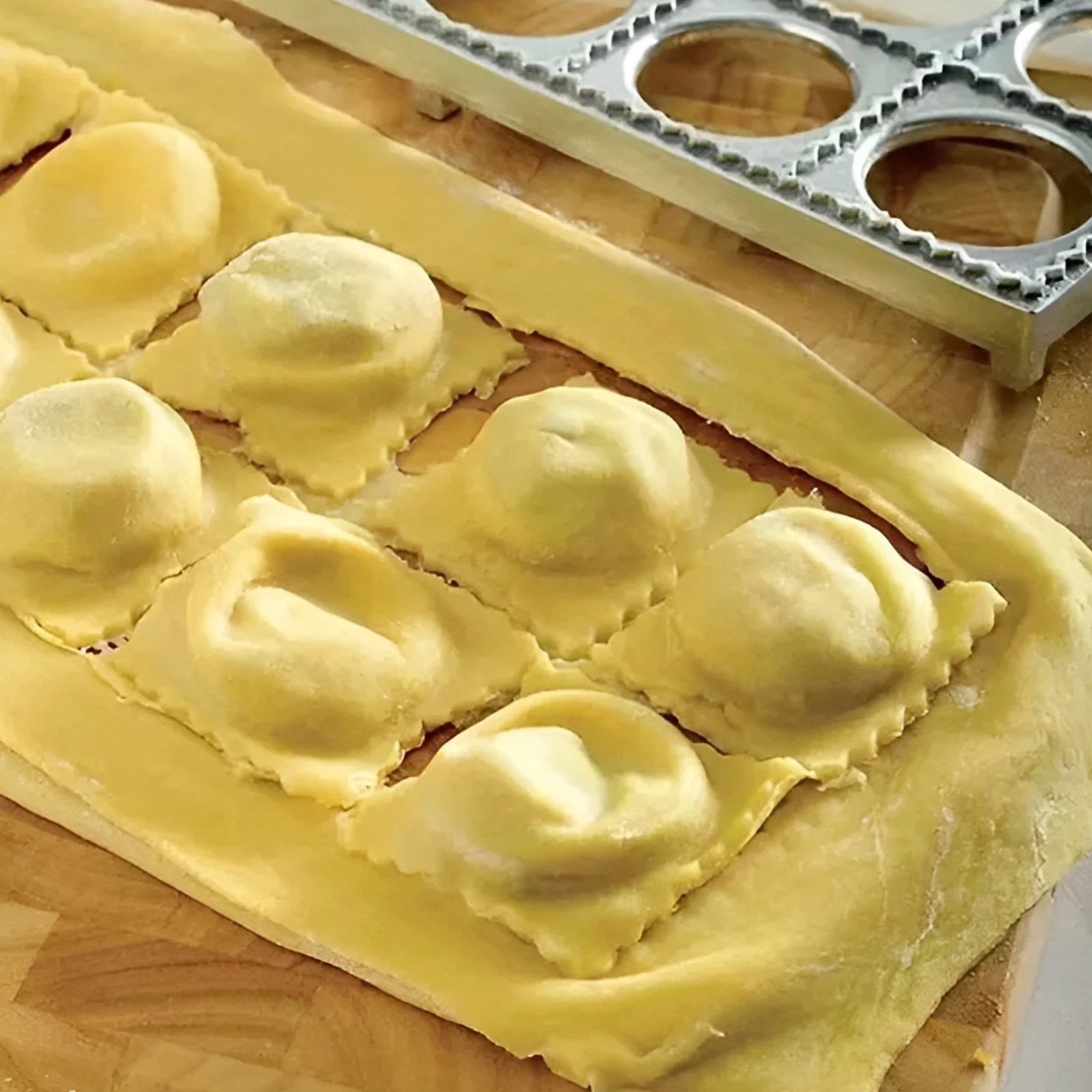 Dumpling Mold 12 Holes Ravioli - Home Cooking Help recension och pris